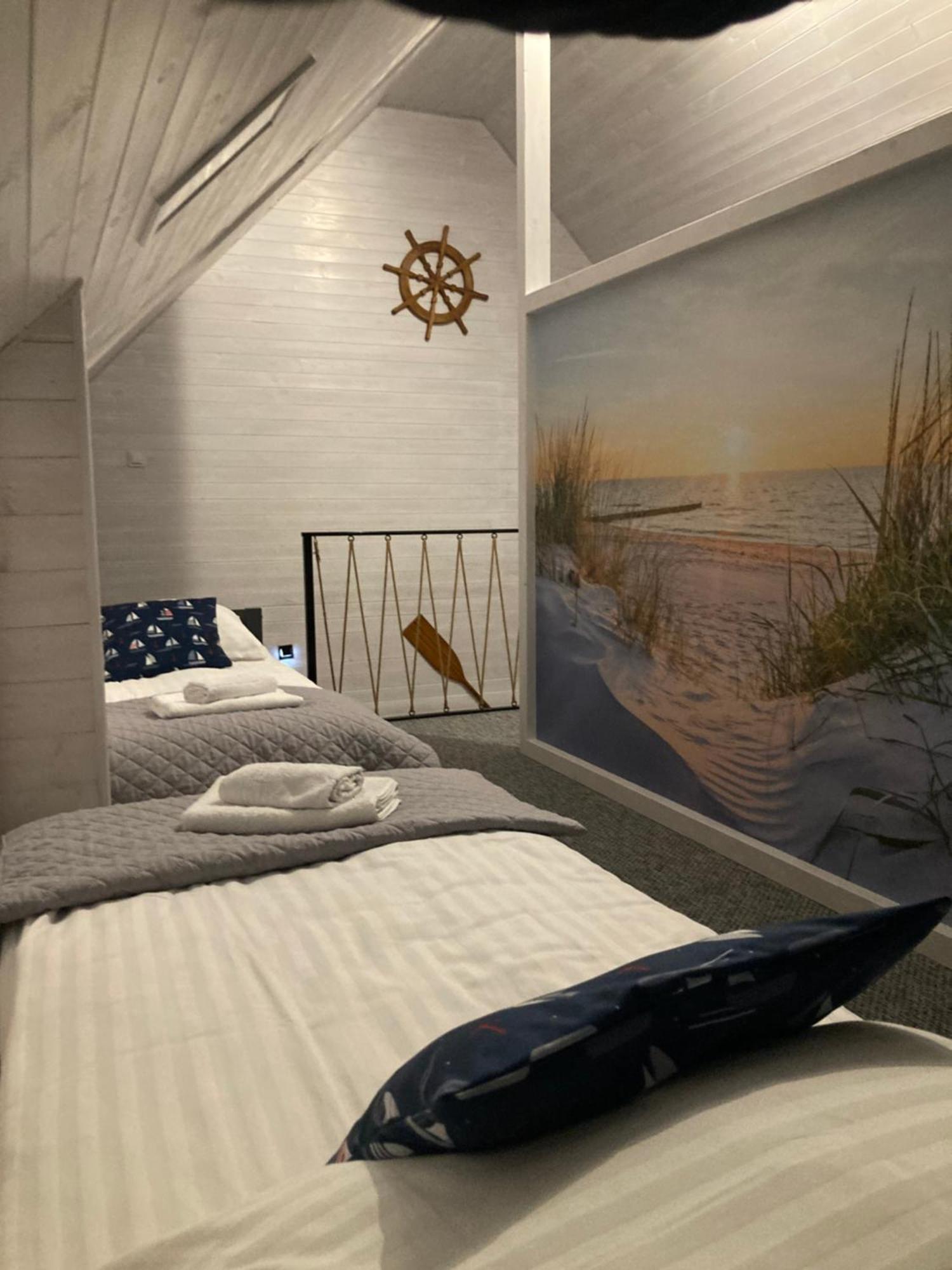 Admiral Yacht Villa Swinoujscie Bagian luar foto